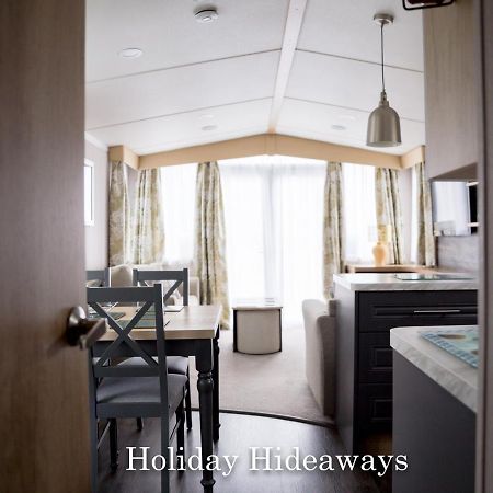 Holiday Hideaways Lytchett Minster Eksteriør bilde