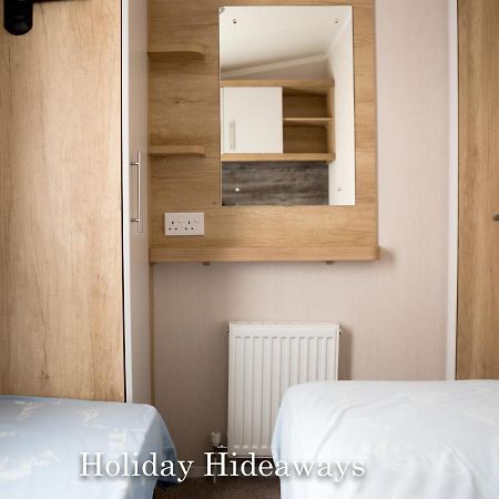 Holiday Hideaways Lytchett Minster Eksteriør bilde