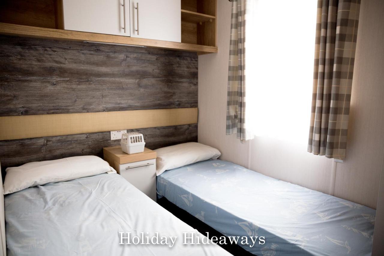 Holiday Hideaways Lytchett Minster Eksteriør bilde