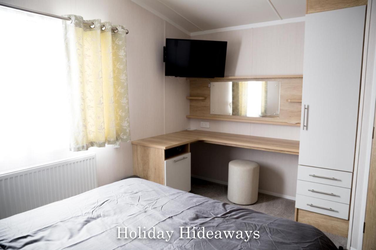 Holiday Hideaways Lytchett Minster Eksteriør bilde