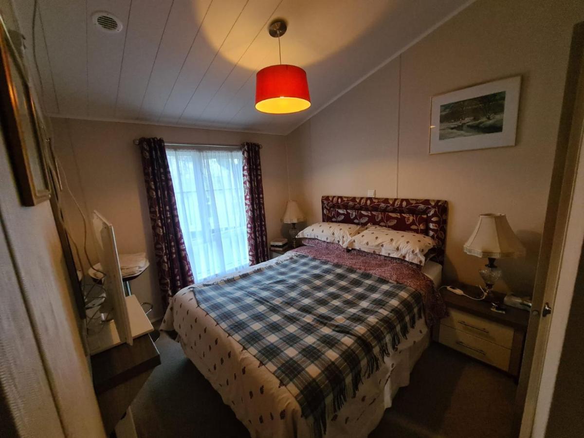 Holiday Hideaways Lytchett Minster Eksteriør bilde